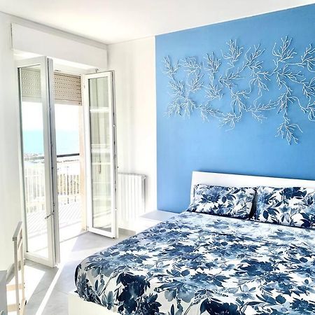 10 Min. Da Sanremo Appartamento Vista Mare Taggia Εξωτερικό φωτογραφία